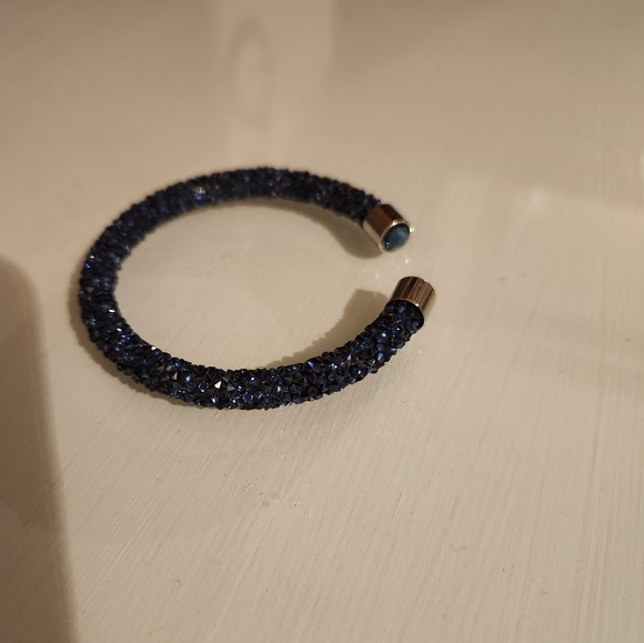 Bracelet - Picture 2 of 4